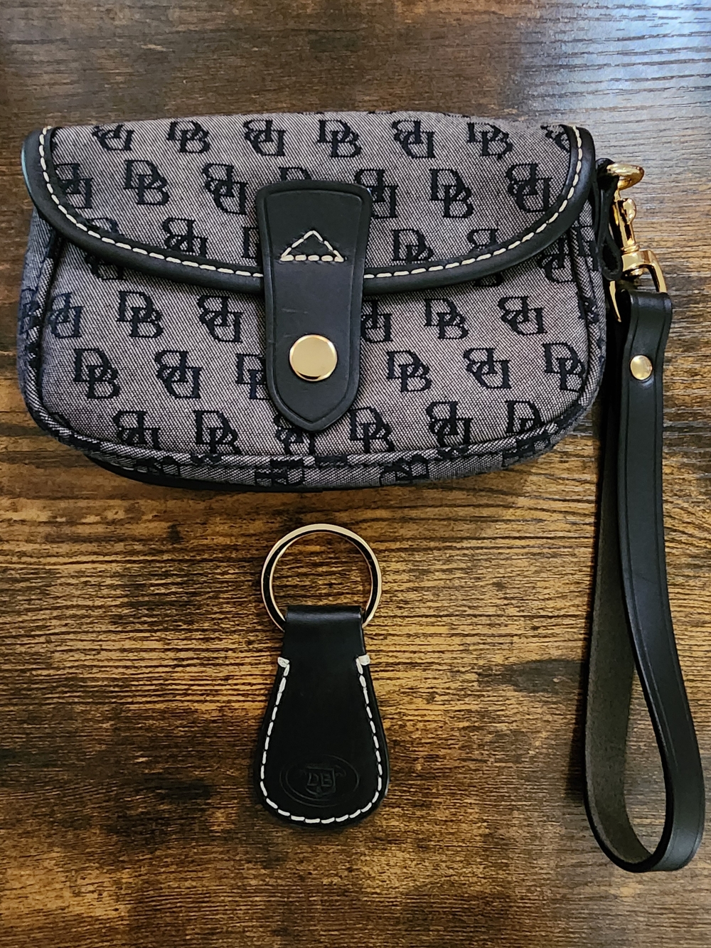 BLUE DOONEY AND BOURKE wristlet Pouch With Keychain